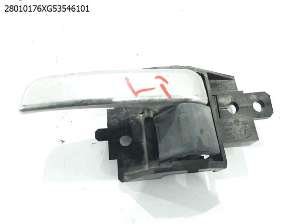 ידית פנימית לפתיחת דלת קדמית שמאל למיצובישי אקליפס קרוס 2018-2024