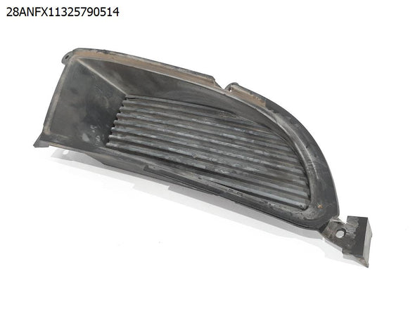 סורג פגוש קדמי ימין למיצובישי לנסר 2004-2009