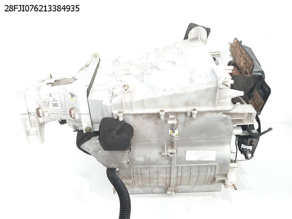 יחידת מיזוג פנימית למיצובישי פאגרו 2001-2003