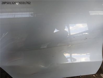 מעבר לדף דלת אחורית ימין למיצובישי ספייס סטאר 2013-2025