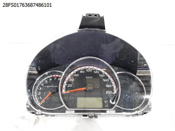 לוח שעונים דיגיטלי למיצובישי ספייס סטאר 2013-2024