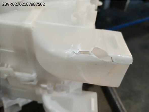 יחידת מיזוג פנימית למיצובישי אוטלנדר 2021-2025