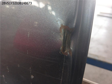 מעבר לדף דלת אחורית ימין למיצובישי גרנדיס 2005-2011