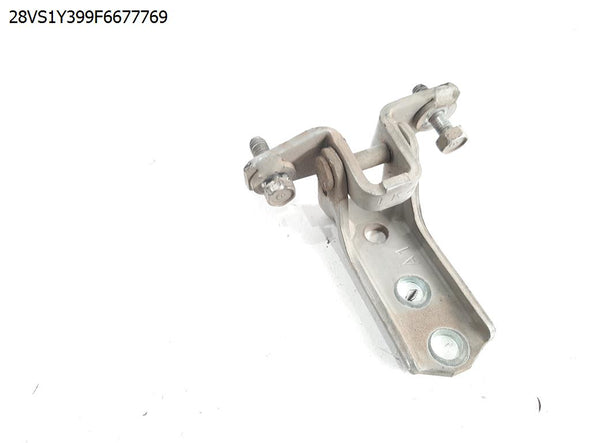 ציר תחתון דלת קדמית ימין למיצובישי גרנדיס 2005-2011