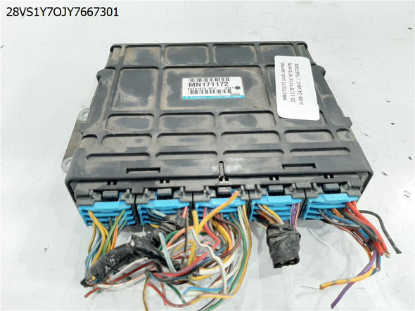 מחשב מנוע MN171172 למיצובישי גרנדיס 2005-2011