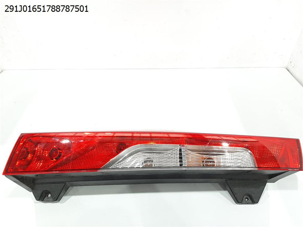 פנס אחורי שמאל למרצדס 907 ספרינטר 2019-2025