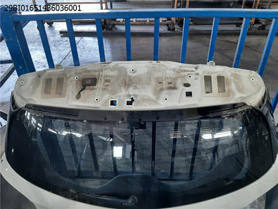 מעבר לדף דלת מטען למרצדס 176 A 2012-2018