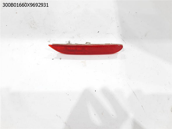 מחזיר אור לפגוש אחורי ימין לניסן קשקאי 2014-2021