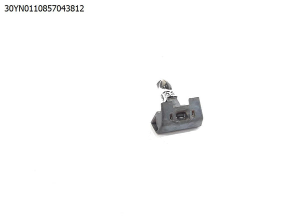 מתיז מים קדמי ימין לשמשה קדמית לניסן מיקרה 2011-1920