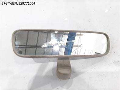 מעבר לדף ראי פנימי לסוזוקי סוויפט 2006-2011