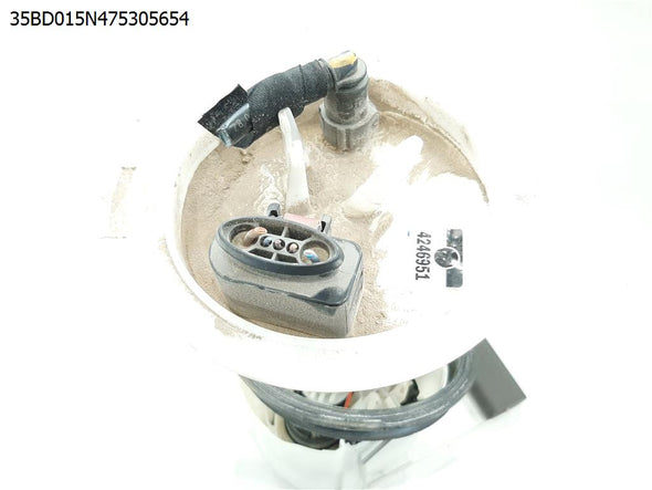 משאבת דלק חשמלית במיכל דלק 1000 לסיאט מיי 2012-2025