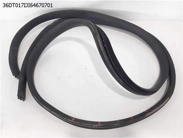 גומיית אטימה לבודי דלת מטען שמאל לסיטרואן ברלינגו 2019-2025