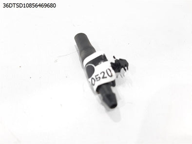 מעבר לדף מתיז מים קדמי ימין לשמשה קדמית לסיטרואן ברלינגו 2009-2019