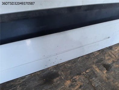 מעבר לדף דלת קדמית ימין לסיטרואן ברלינגו 2009-2019