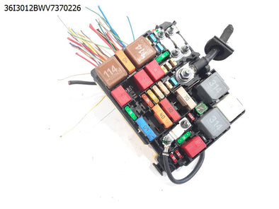 מעבר לדף בית פיוזים בתא מנוע 1500 לסיטרואן C5 איירקרוס 2019-2025