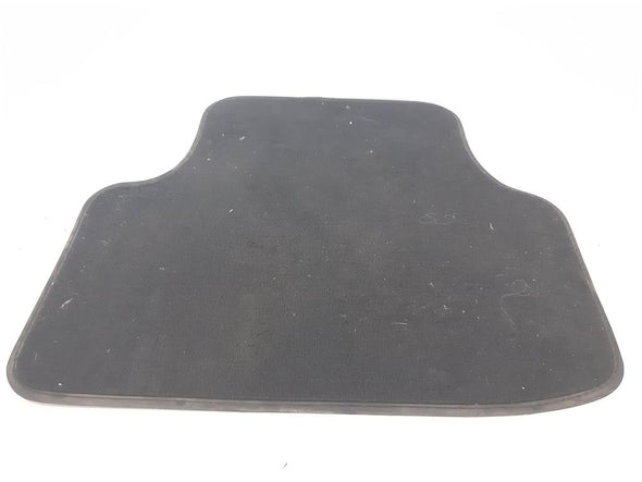 שטיח גומי/בד אחורי שמאל לסקודה אוקטביה 2013-2021