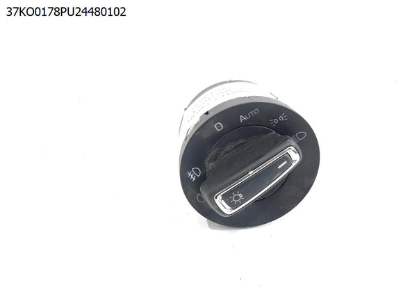 מתג הפעלת אורות לסקודה קודיאק 2017-2024