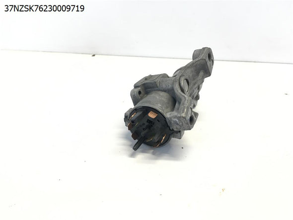 מנעול הגה לסקודה פביה 2001-2008