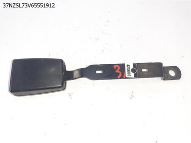 מעבר לדף נקבה לחגורת בטיחות קדמית ימין לסקודה פביה 2008-2015