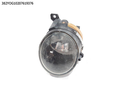 מעבר לדף פנס ערפל קדמי שמאל לפולקסווגן שירוקו 2009-2025