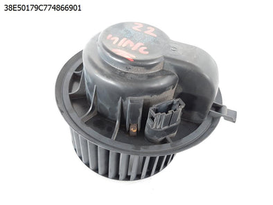 מעבר לדף מפוח פנימי אחורי לפולקסווגן טרנספורטר 2016-2020