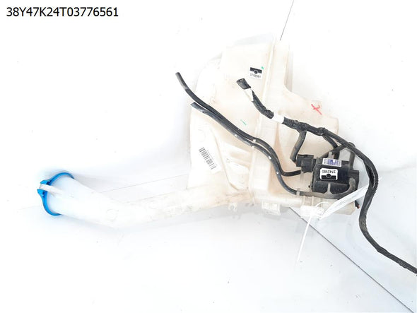 מיכל מתיז מים קדמי לפולקסווגן גולף פלוס 2006-2025