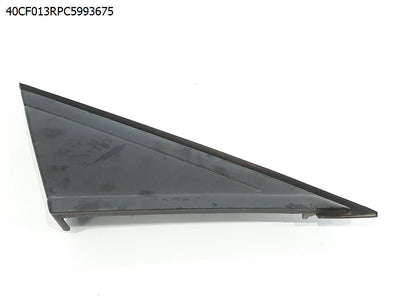 מעבר לדף פלסטיק משולש חיצוני לראי ימין לפורד פוקוס 2011-2018