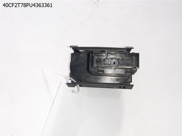 מתג הפעלת אורות לפורד פוקוס 2006-2008