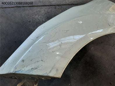 מעבר לדף כנף קדמית שמאל לפורד פיאסטה 2009-2013