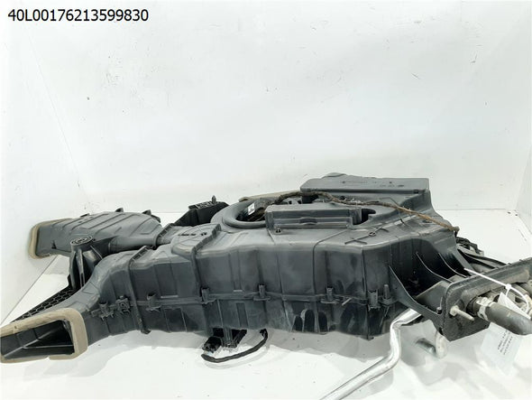 יחידת מיזוג פנימית לפורד אקספלורר 2010-2020