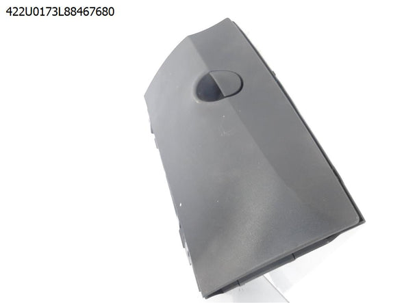 תא כפפות תחתון ימני לפיאט 500 2016-2021