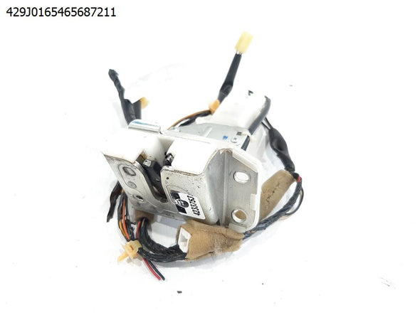 מנעול סטרייקר דלת מטען לפיאט סדיצ'י 2012-2024