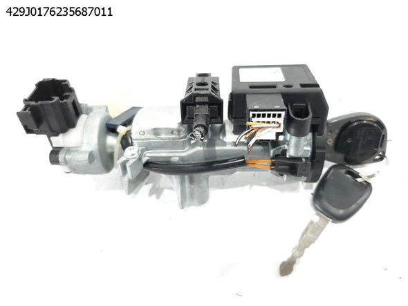 מנעול הגה לפיאט סדיצ'י 2012-2024