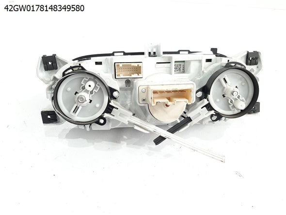 בקרת איורור לפיאט 500L 2013-2018