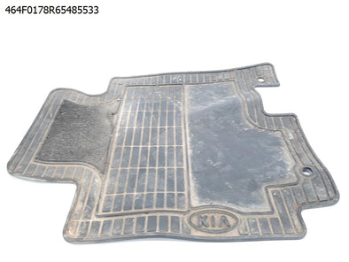 מעבר לדף שטיח גומי/בד קדמי שמאל לקיה פורטה 2013-2018