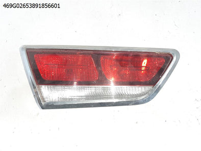 מעבר לדף פנס אחורי שמאל מכסה מטען לקיה אופטימה 2016-2024