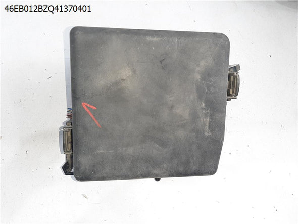 בית פיוזים בתא מנוע 3300 לקיה קרנבל 2015-2021