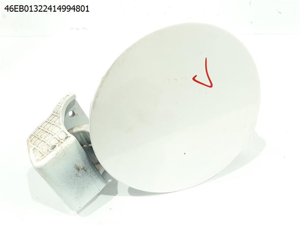 דלתית מכסה דלק לקיה קרנבל 2015-2021