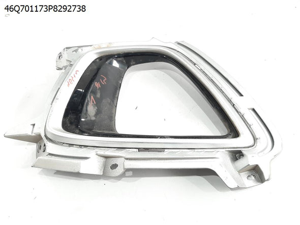 מסגרת לפנס ערפל קדמי ימין לקיה סורנטו 2015-2021