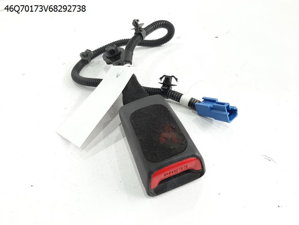 נקבה לחגורת בטיחות קדמית ימין לקיה סורנטו 2015-2021