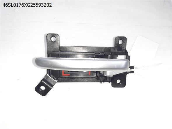 ידית פנימית לפתיחת דלת קדמית שמאל לקיה סלטוס 2020-2024