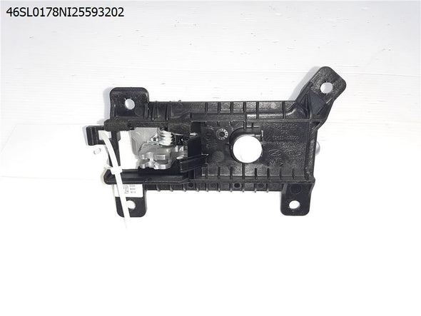 ידית פנימית לפתיחת דלת קדמית ימין לקיה סלטוס 2020-2024