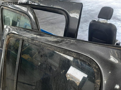 מעבר לדף דלת אחורית ימין לקרייזלר רנגלר PHEV 2021-2025