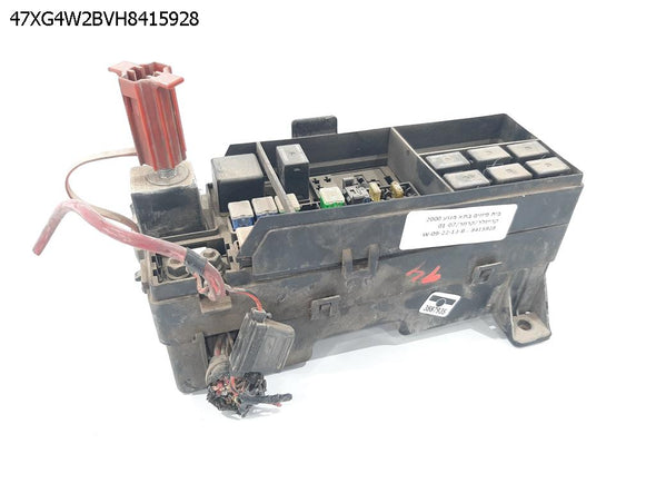 בית פיוזים בתא מנוע 2000 לקרייזלר קרוזר 2001-2007