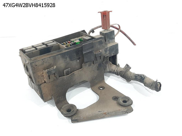 בית פיוזים בתא מנוע 2000 לקרייזלר קרוזר 2001-2007