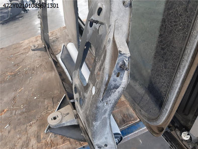 מעבר לדף פח חזית לקרייזלר קומפאס 2018-2021