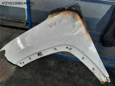 מעבר לדף כנף קדמית שמאל לקרייזלר קומפאס 2018-2021