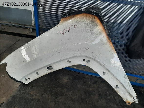 כנף קדמית שמאל לקרייזלר קומפאס 2018-2021