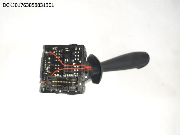 ידית מגב לדאצ'יה דוקר 2015-2021