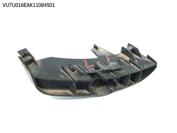 תומך פגוש אחורי שמאל מתחת לפנס ללקסוס CT 2011-2024